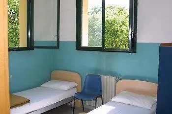 Ostello Due Torri San Sisto بيت شباب